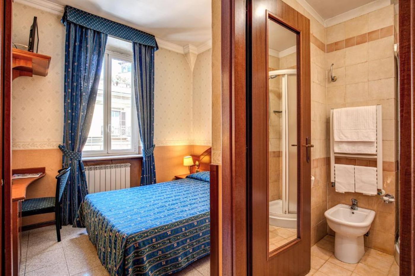Verona-Rome-Room-15