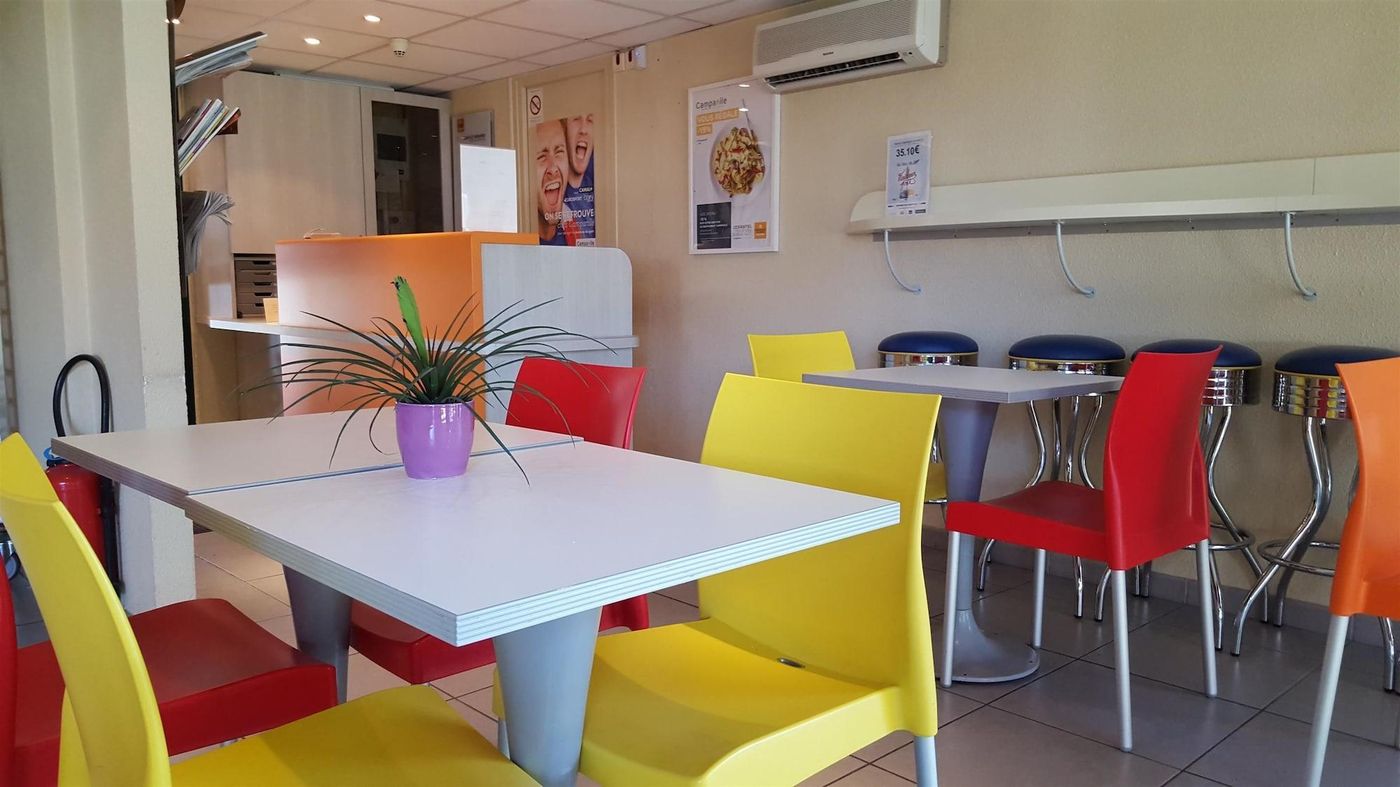 Premiere Classe Lyon Est - Aéroport Saint Exupéry - France - SAINT-LAURENT-DE-MURE - Restaurant - 1