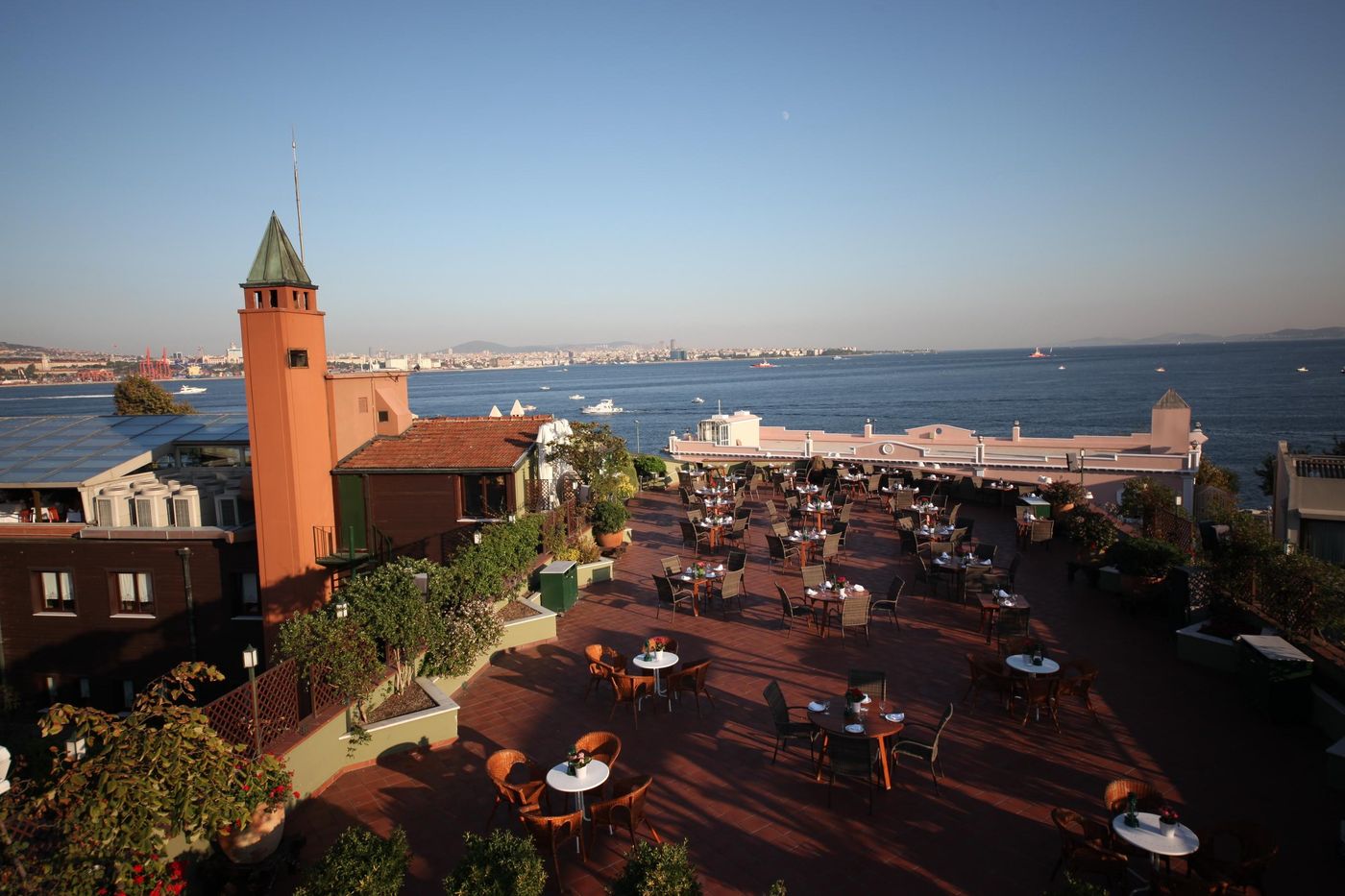Armada-Hotel-Old-City-Sultanahmet-Terrace-11