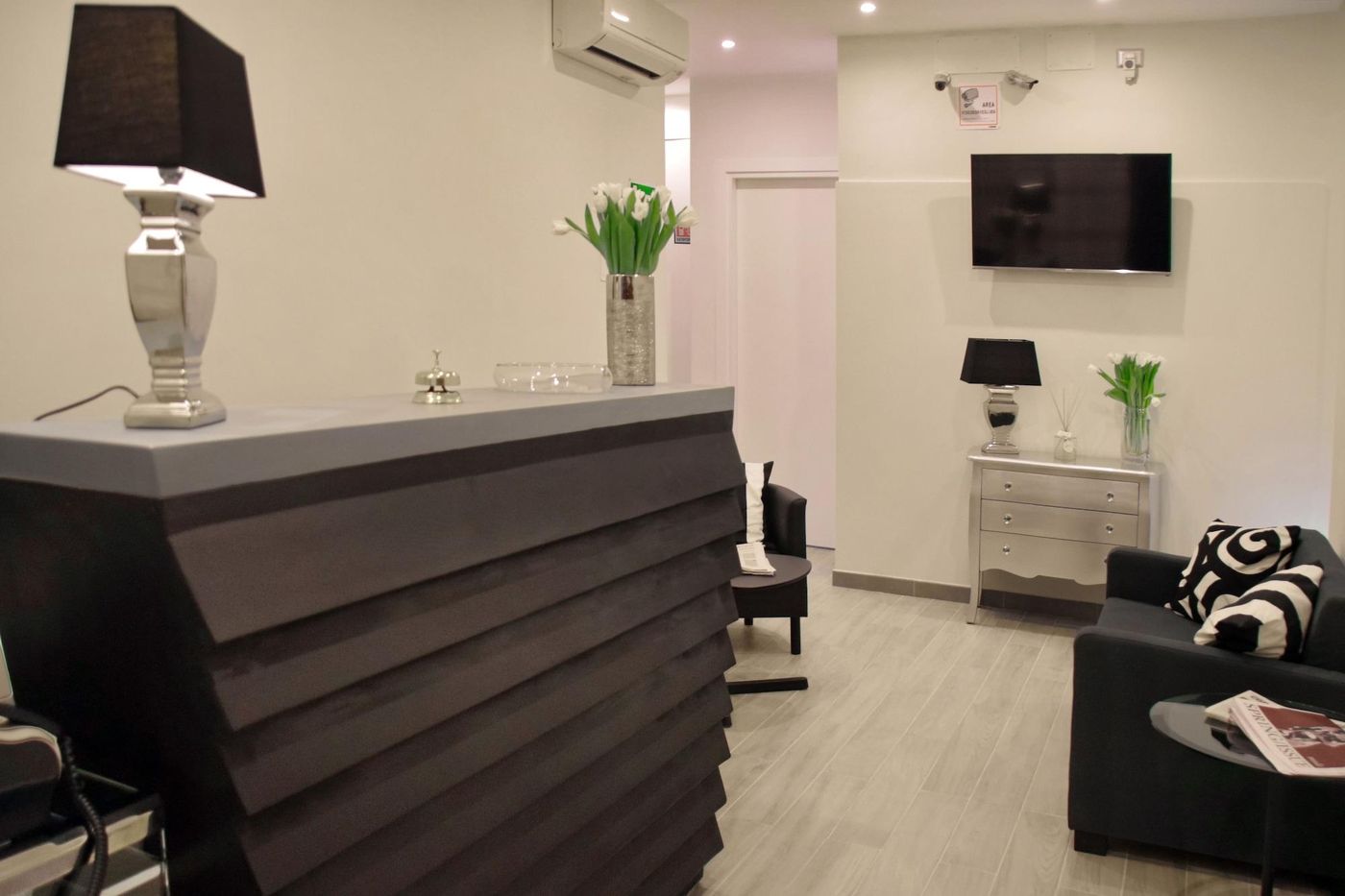 Gregori-Guest-House-Lobby-6