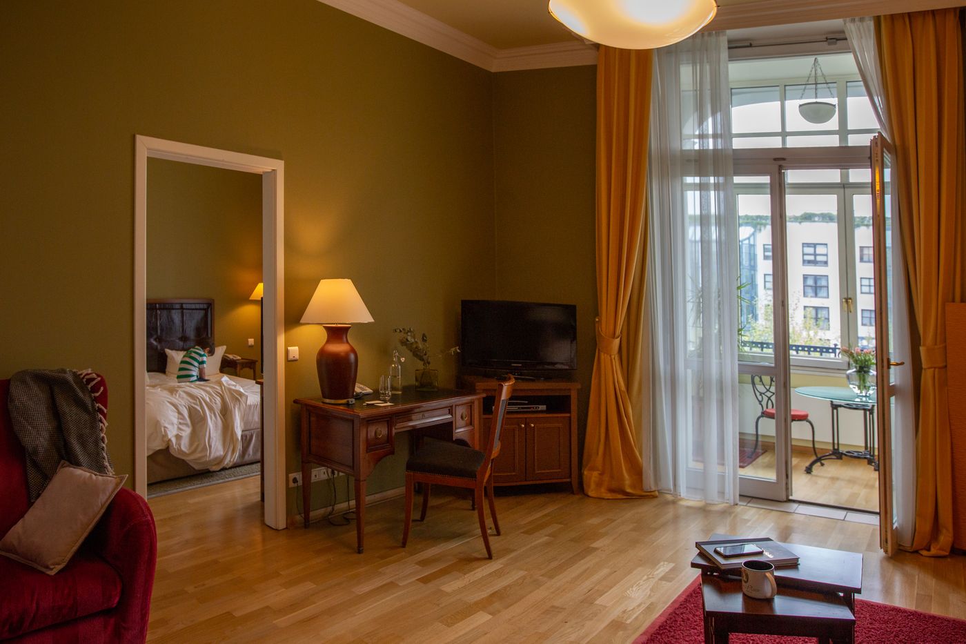 Louisa-s-Place-Room-26