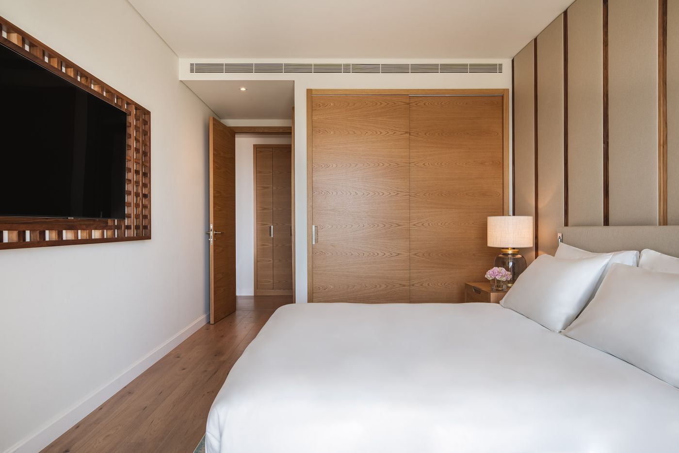 Hyatt-Regency-Lisbon-Room-24