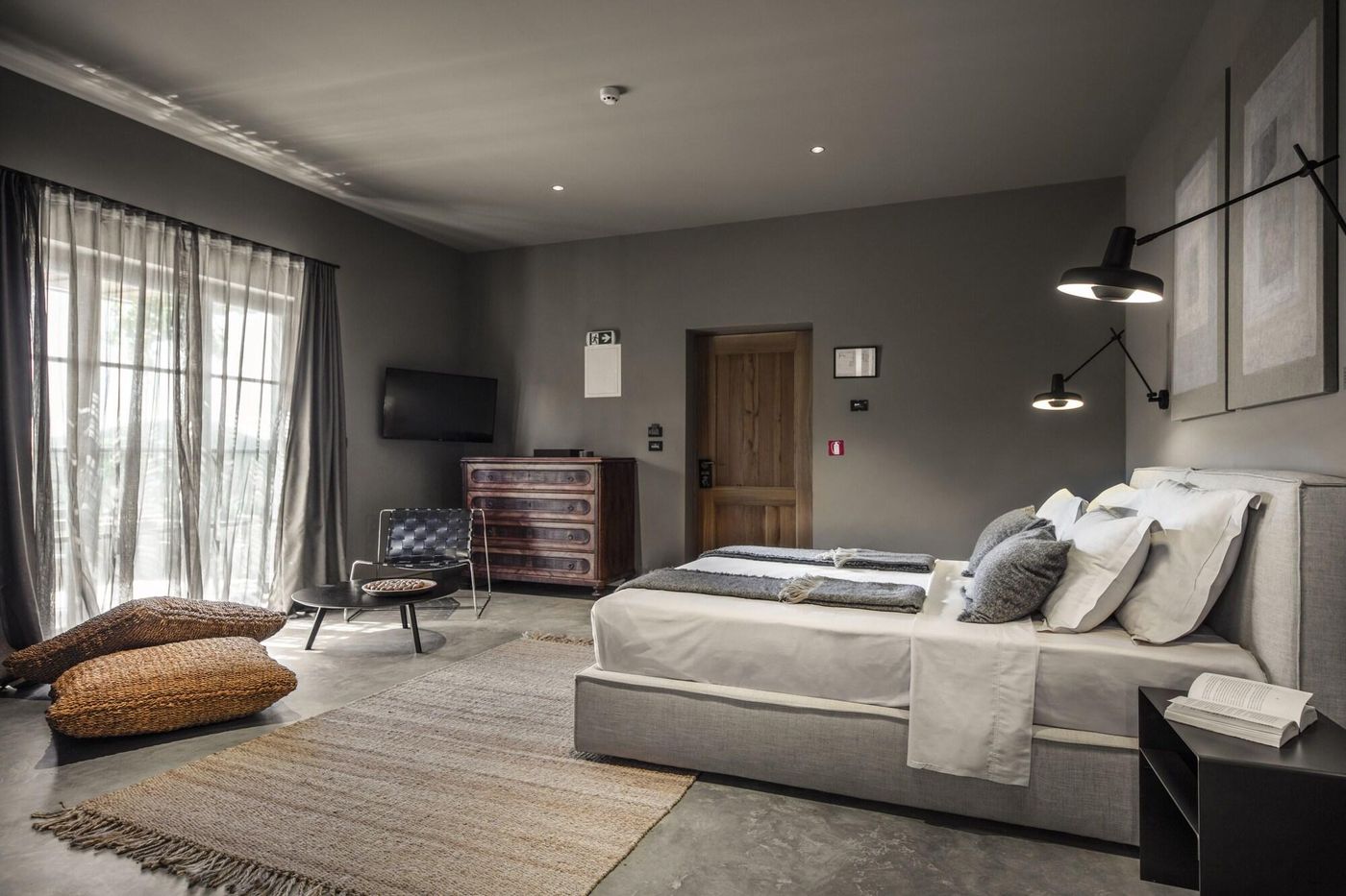 San-Canzian-Hotel-and-Residences-Room-30