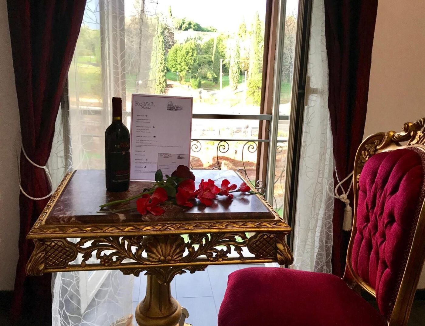 Royal-Rooms-Colosseo-Restaurant-1