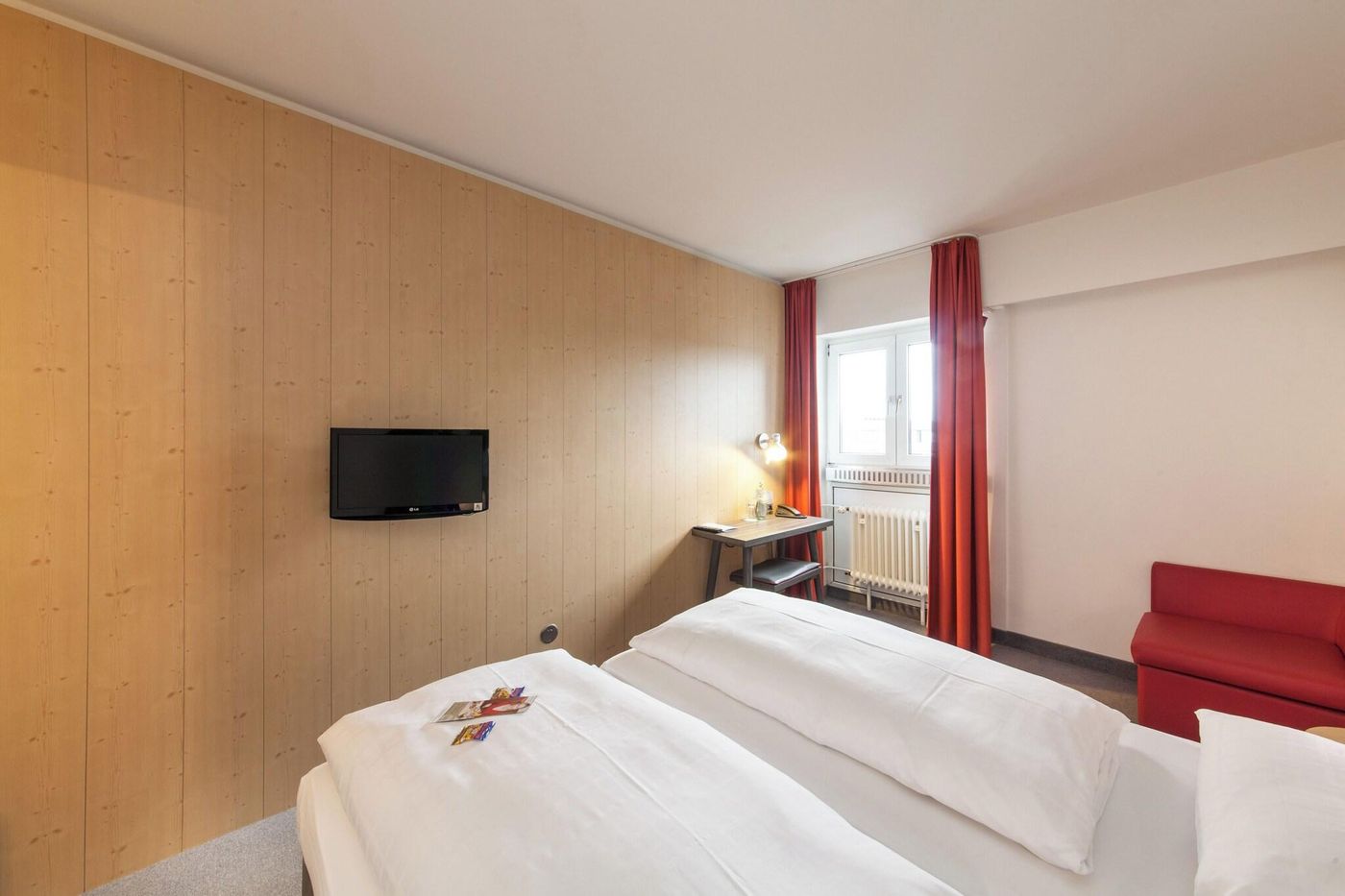 Sure-Hotel-by-Best-Western-Muenchen-Hauptbahnhof-Room-21