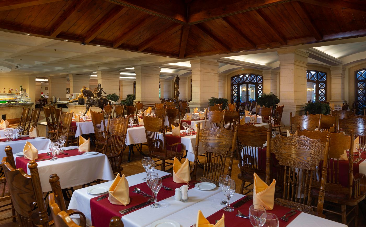 Palm Royale Soma Bay