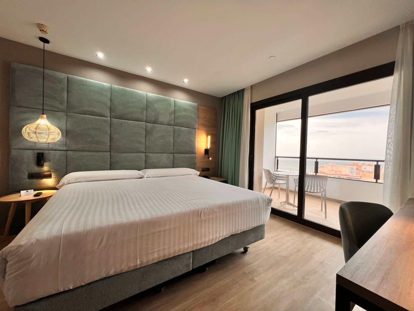 Maya-Alicante-Room-26