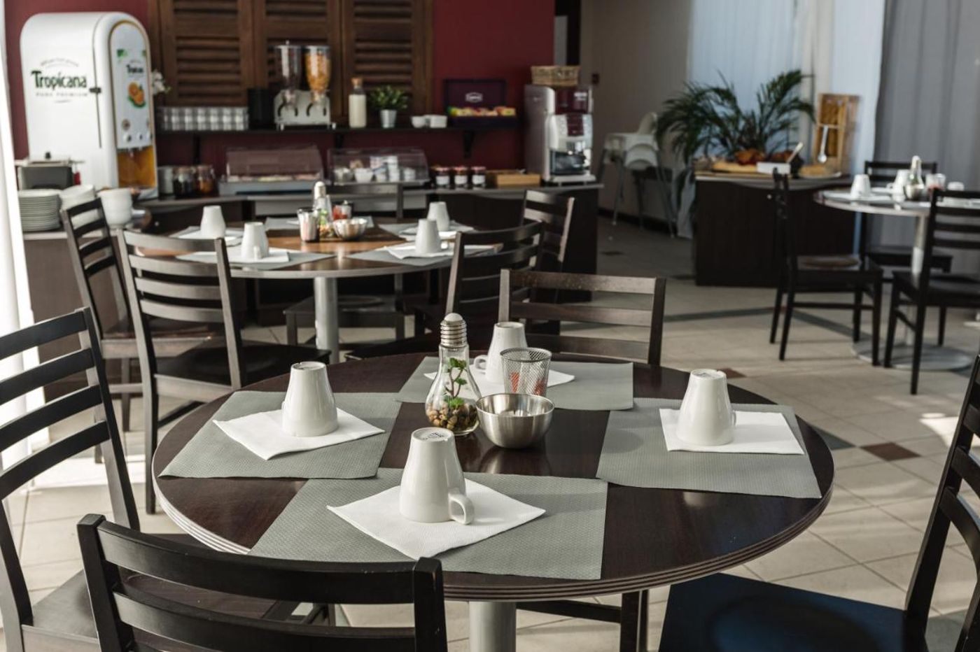 Garden & City Lyon Marcy L'etoile - France - MARCY L'ETOILE - Restaurant - 1