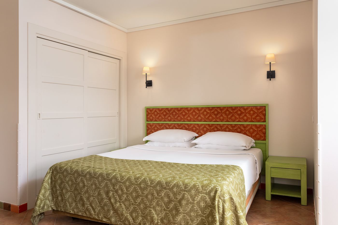 Grande-Real-Santa-Eulalia-Resort---Hotel-Spa-Room-39