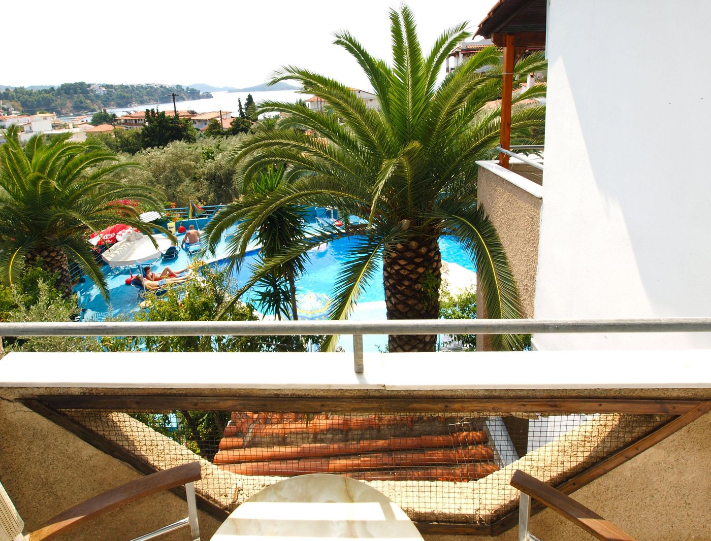 Nikolas-Studios-Room-18