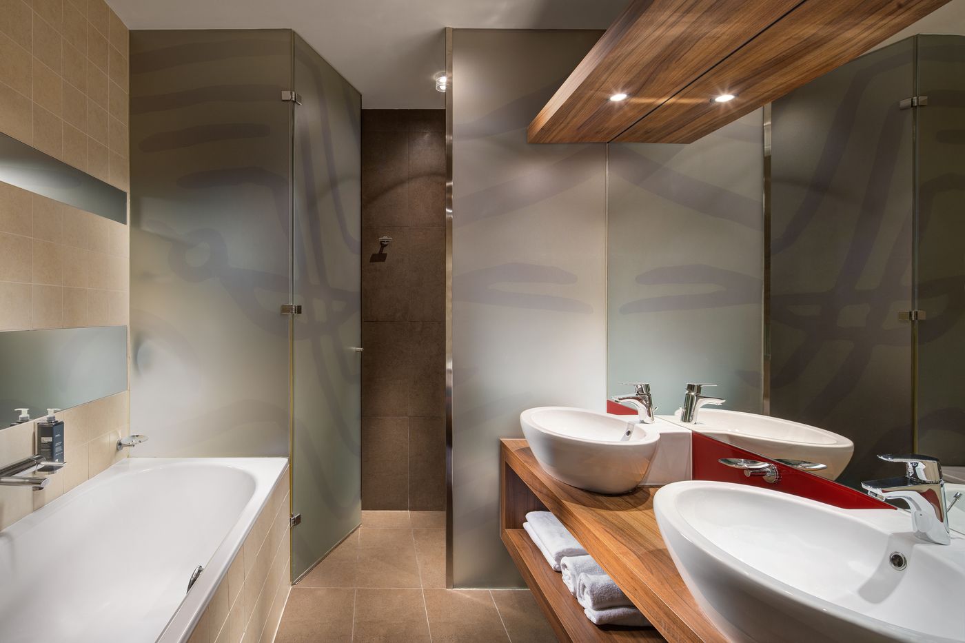 Mamaison-Hotel-Riverside-Prague-Room-24