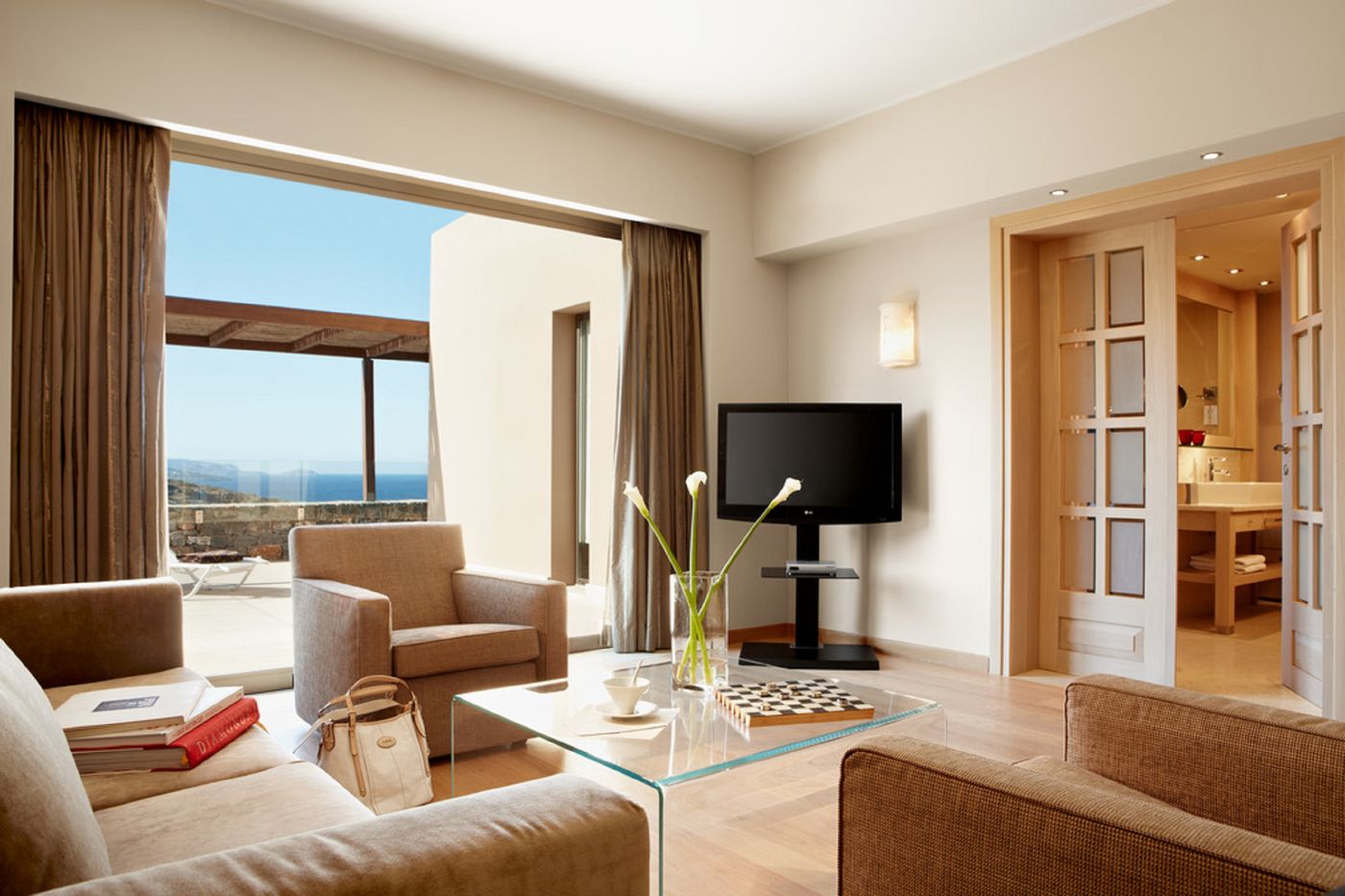 Daios-Cove-Resort---Luxury-Villas-Room-36