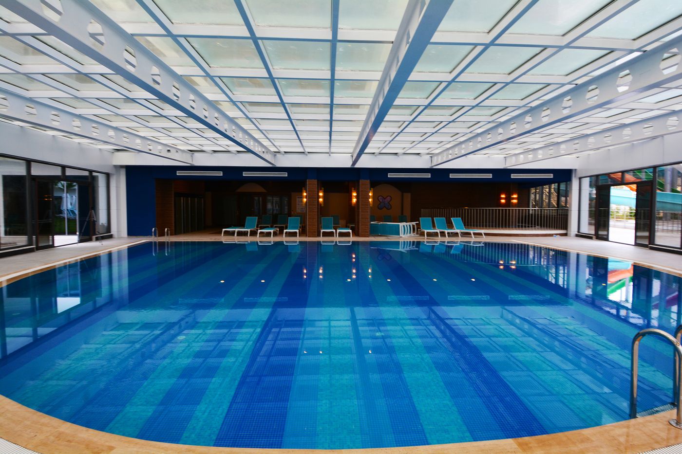 Diamond-Premium-Hotel---Spa-Pool-62