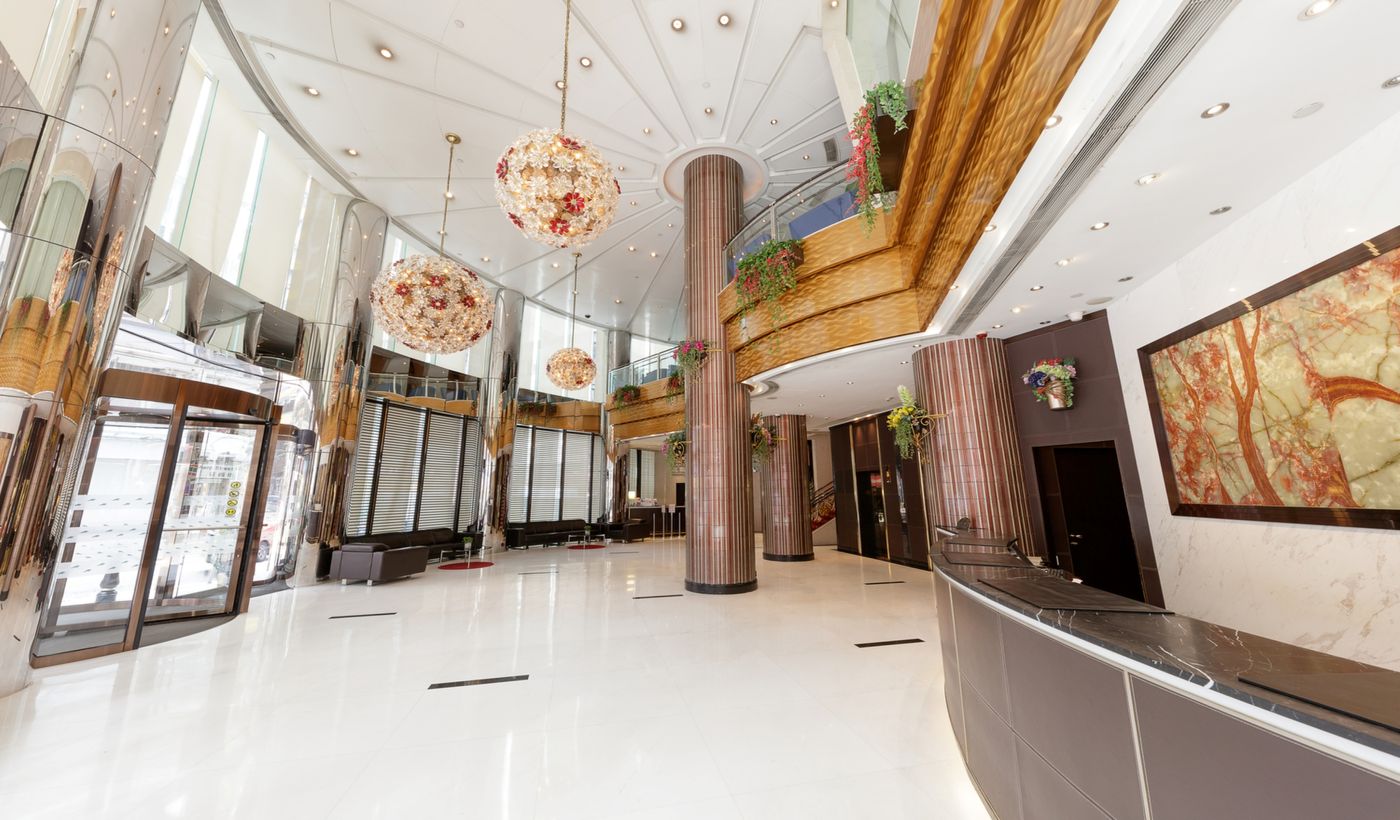 South-Pacific-Hotel-Lobby-10