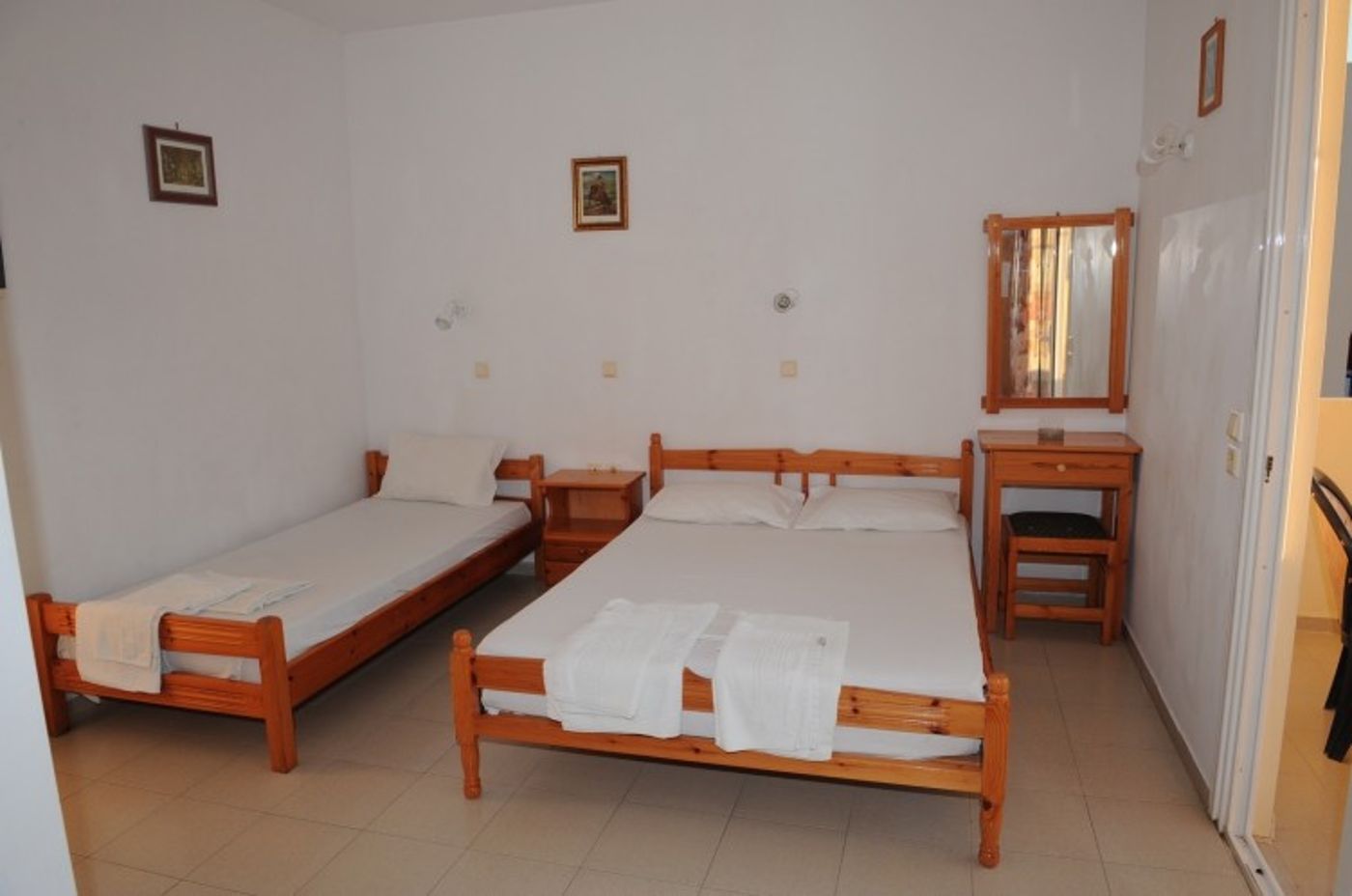 Chrysanthi Hotel - Apartments