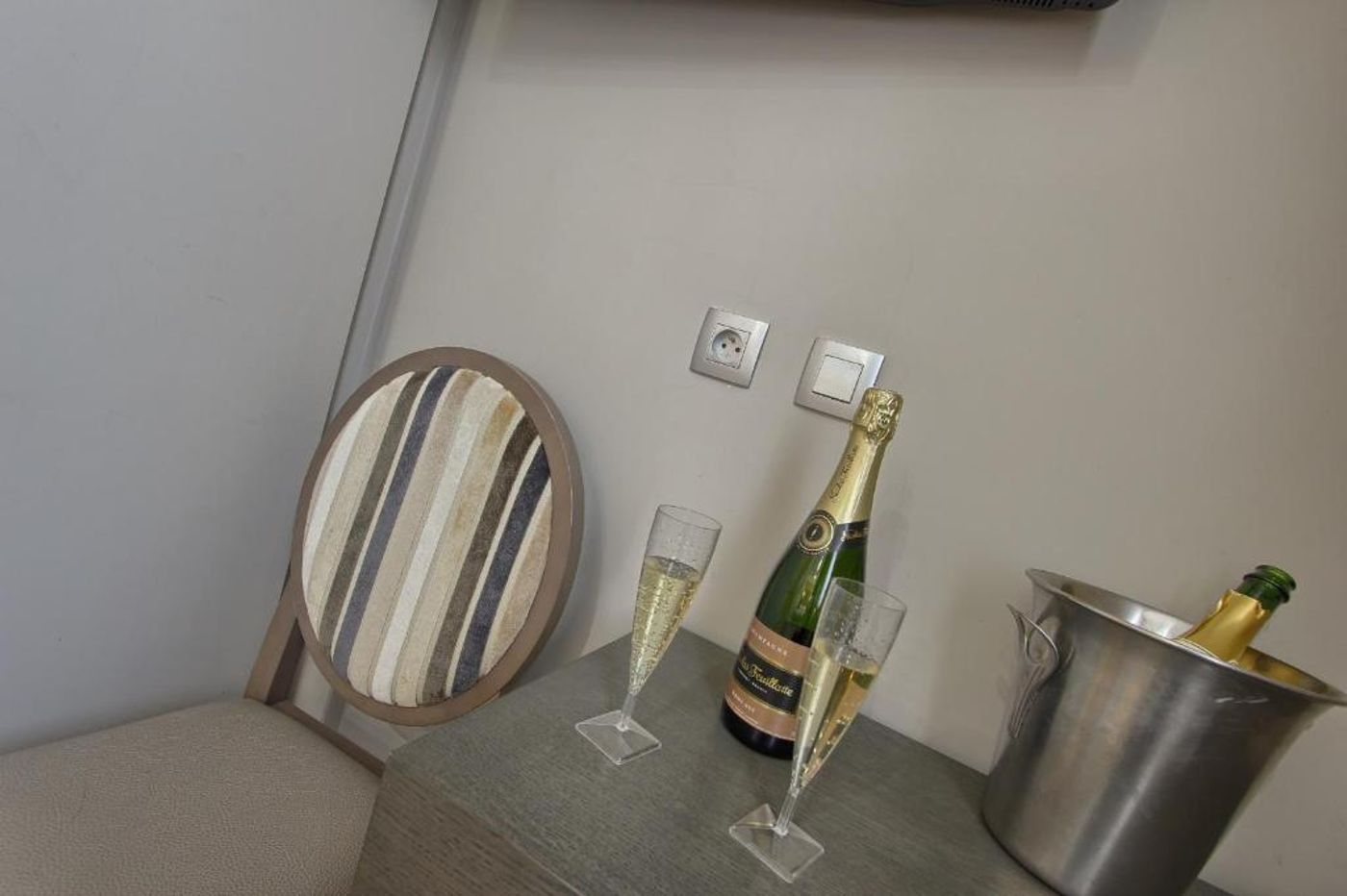 Villa-Margaux-Opera-Montmartre-Room-15