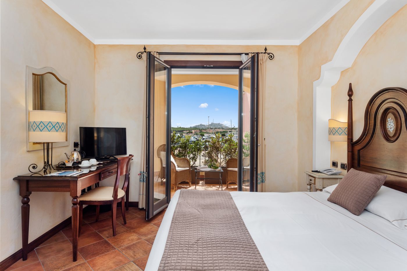 La-Vecchia-Fonte-Room-40