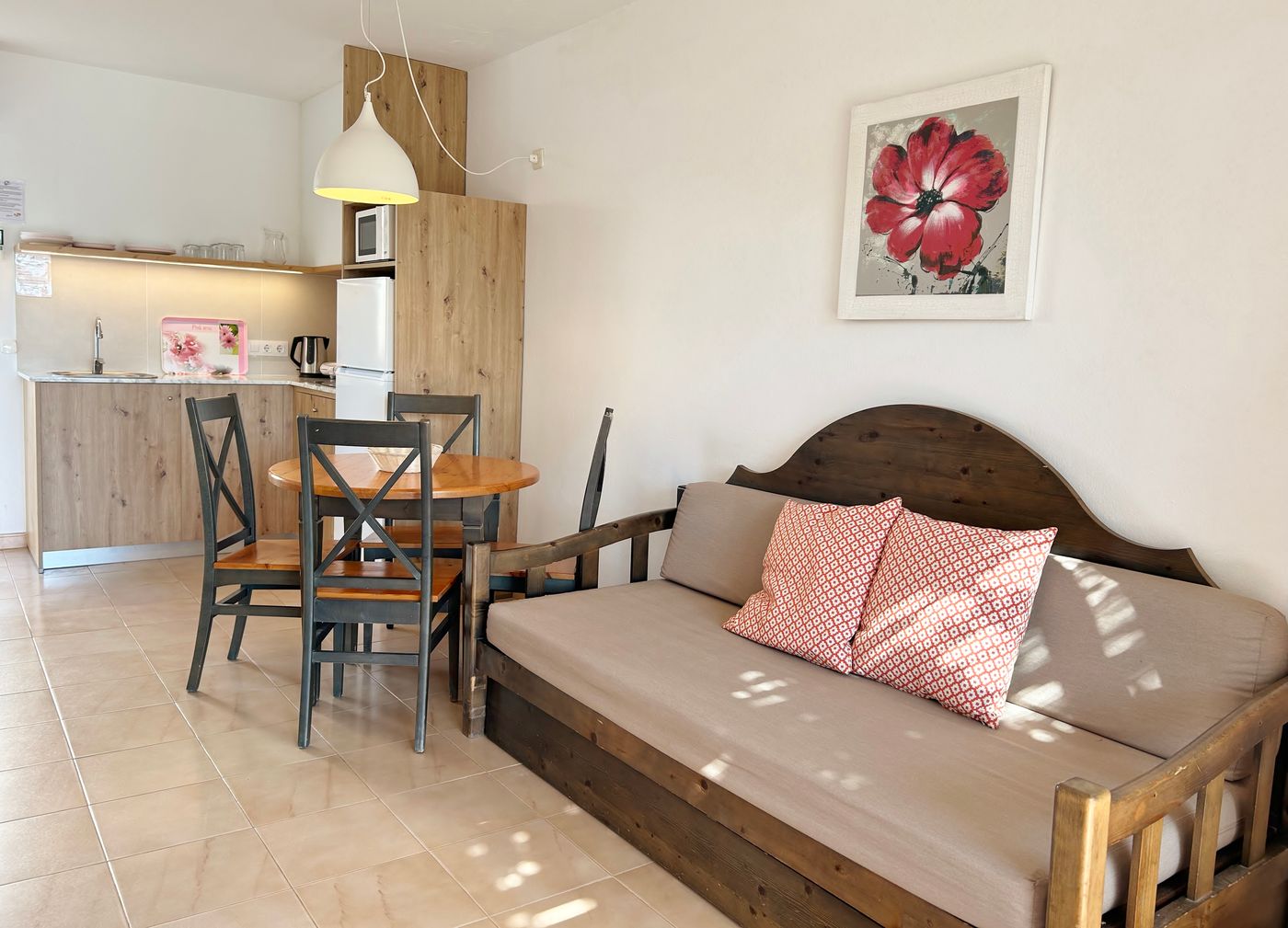 Nure-Mar-y-Mar-Room-21