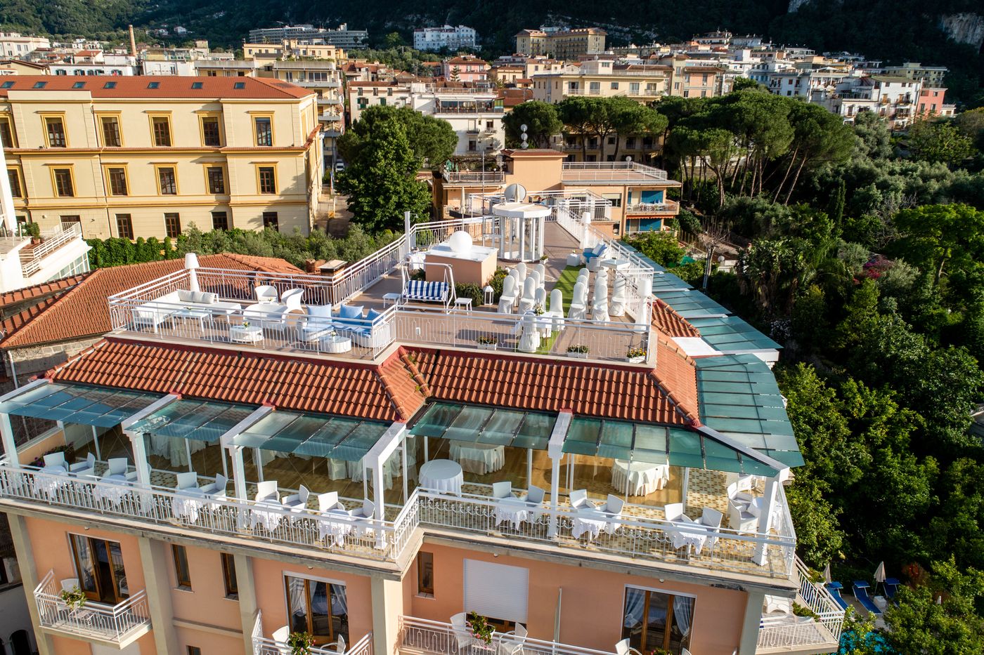 Hotel-Regina-Sorrento-Terrace-14