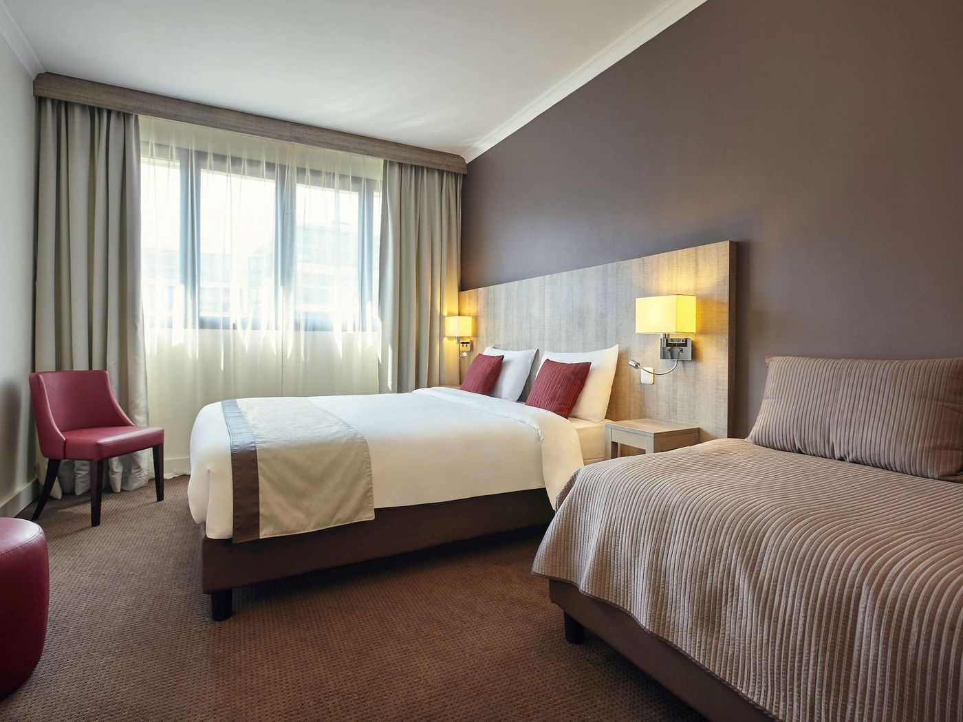 Mercure-Versailles-Parly-2-Room-26