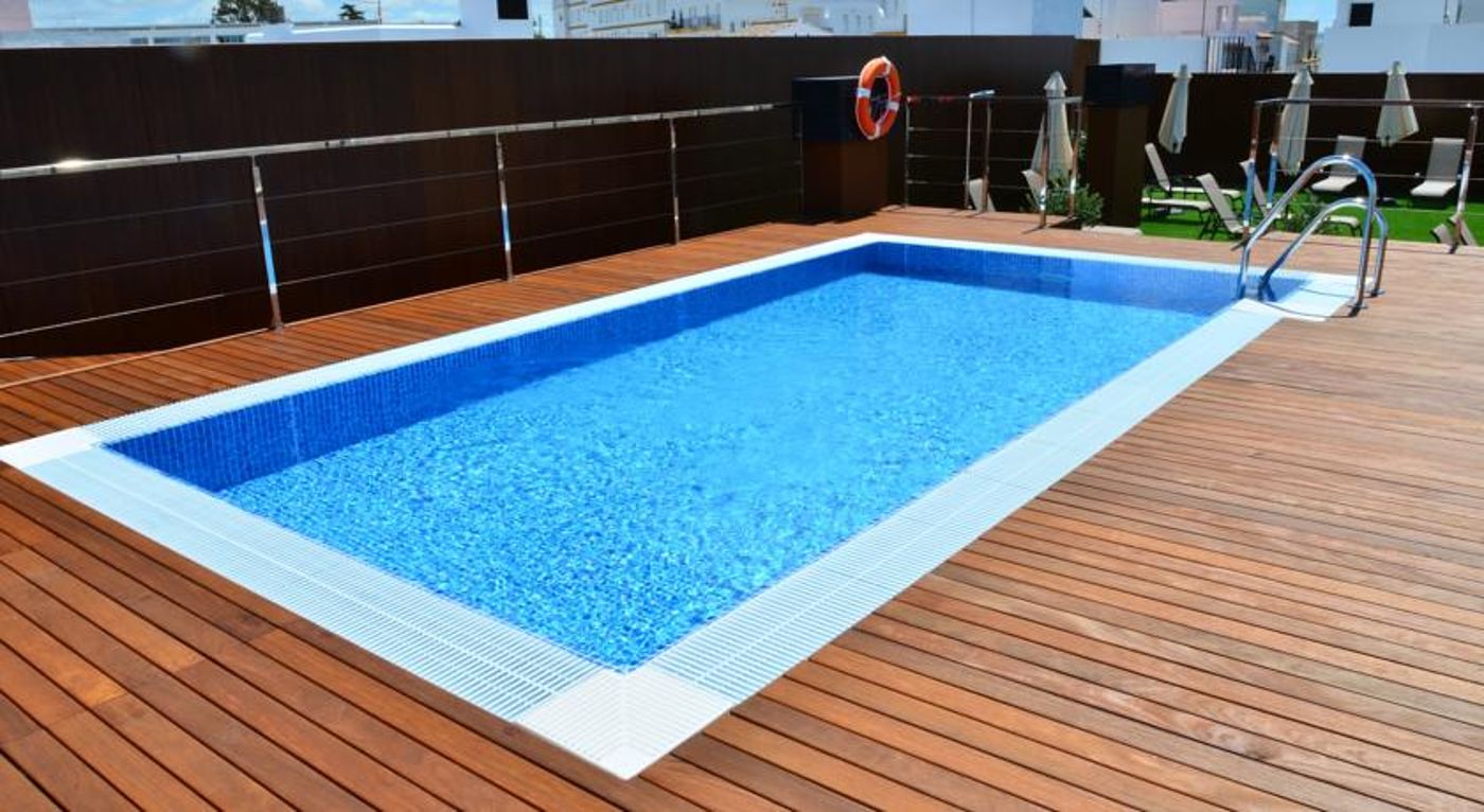 Conilsol Hotel y Aptos