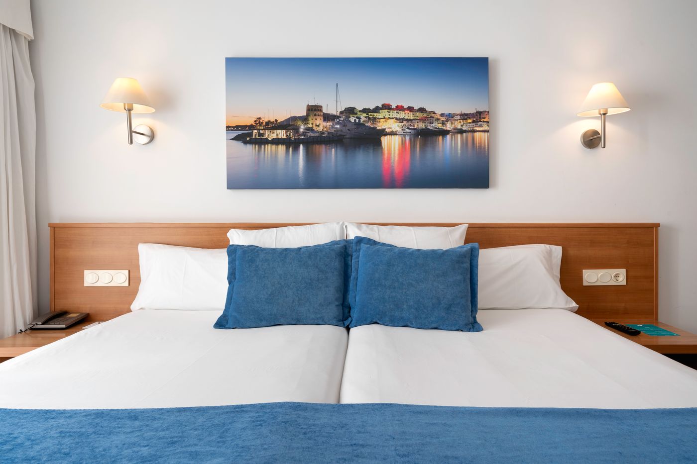 AluaSun-Lago-Rojo-Room-31