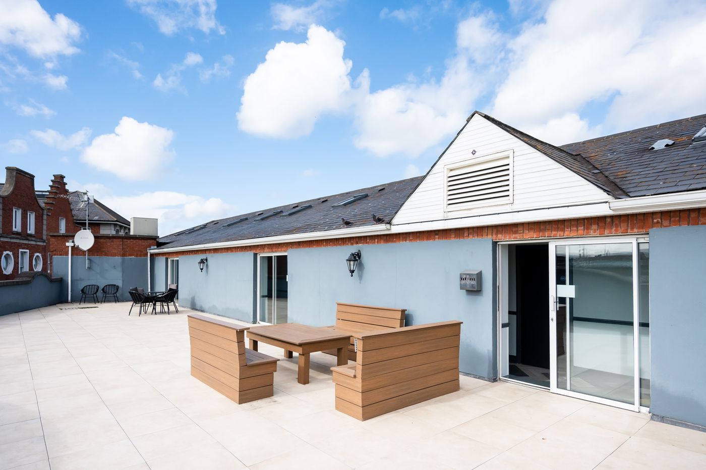 Staycity-Aparthotel-Christchurch-General-view-3