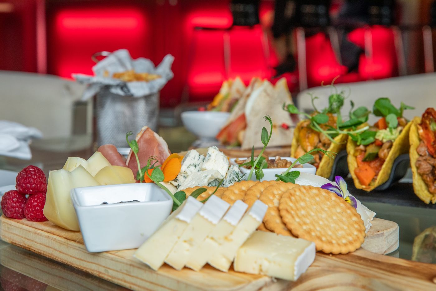 VIP-Executive-Arts-Hotel-Bar-28