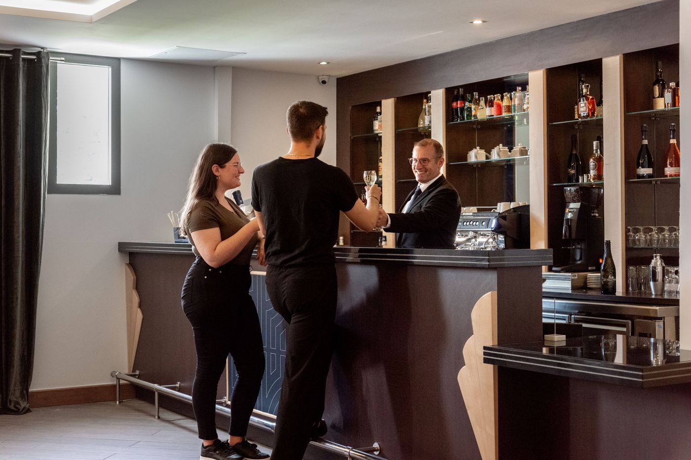 Zenitude Hôtel & Résidences Juvignac - France - JUVIGNAC - Bar - 4