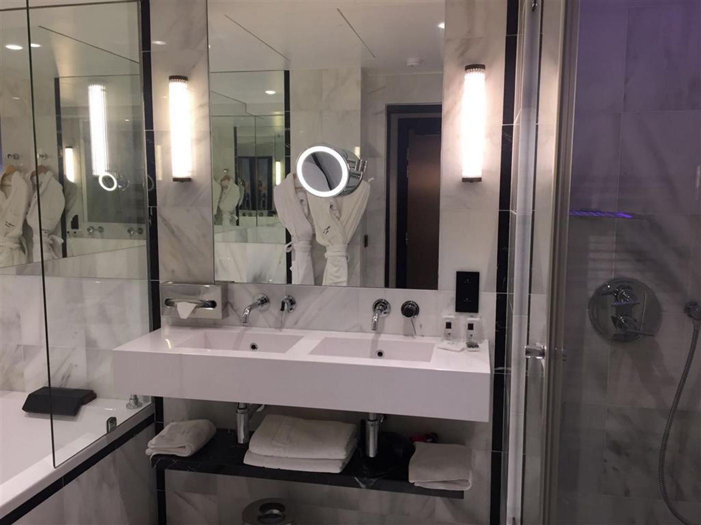 Best-Western-Hotel-Univers-Room-30