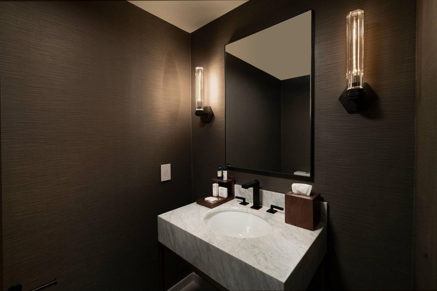 The-Row-Hotel-At-Assembly-Row--Autograph-Collectio-Room-47