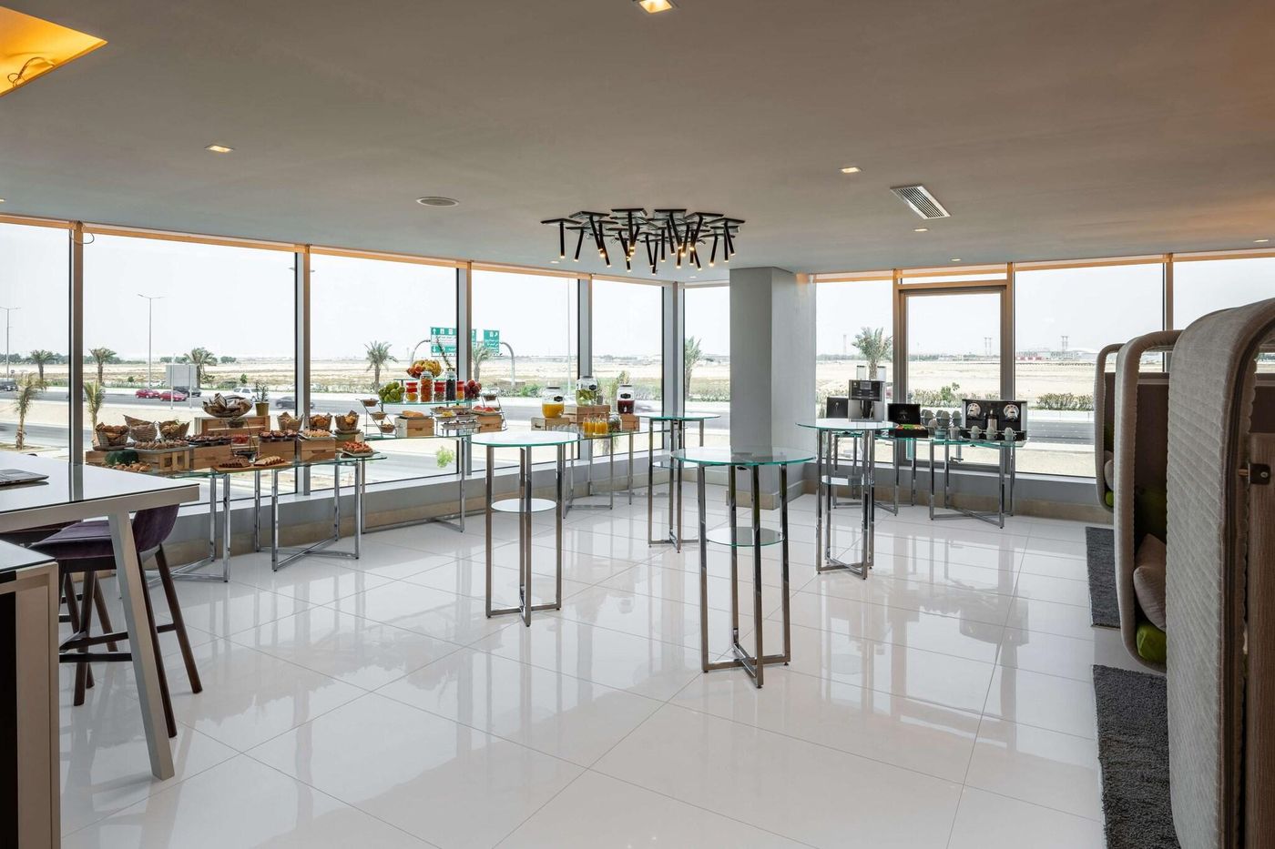 Park Inn By Radisson Jeddah Madinah Road-Saudi Arabia-Jeddah-General view-10