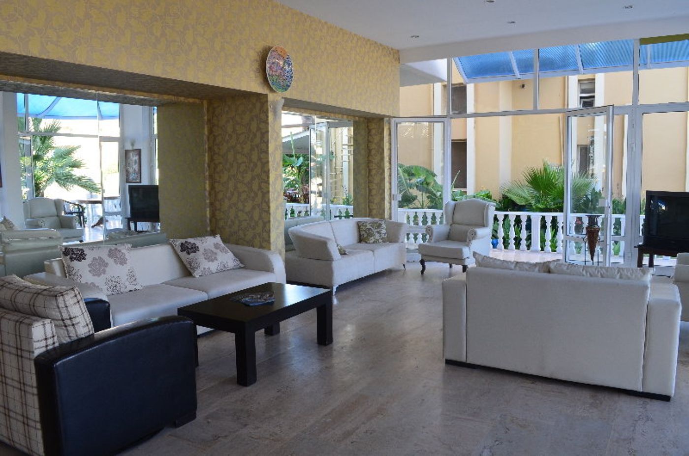 Gold-Kaya-Hotel-Lobby-12