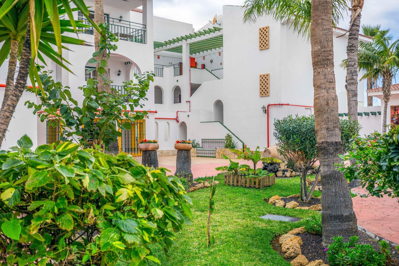 Sunset-Harbour-Club-General-view-13