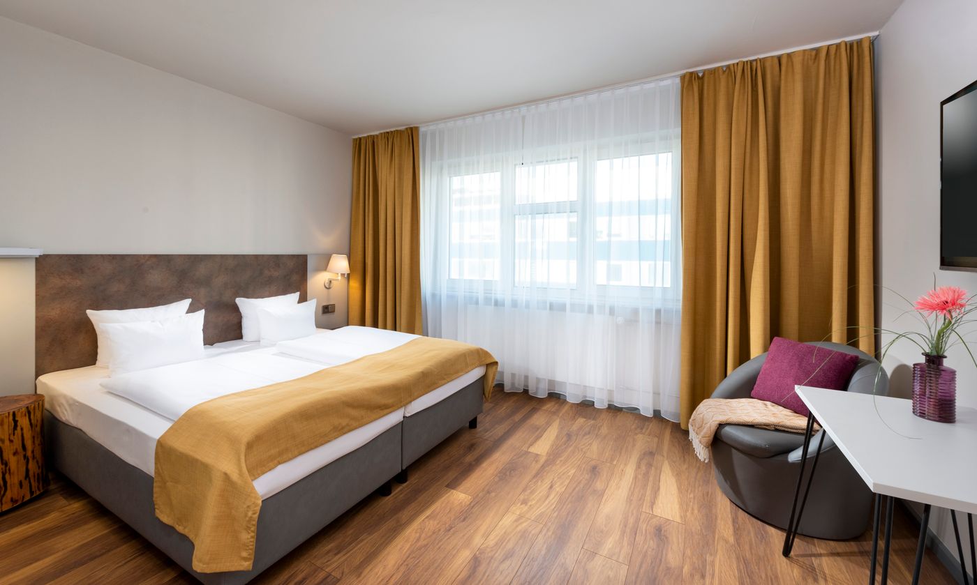 Sorat-Hotel-Berlin-Room-16