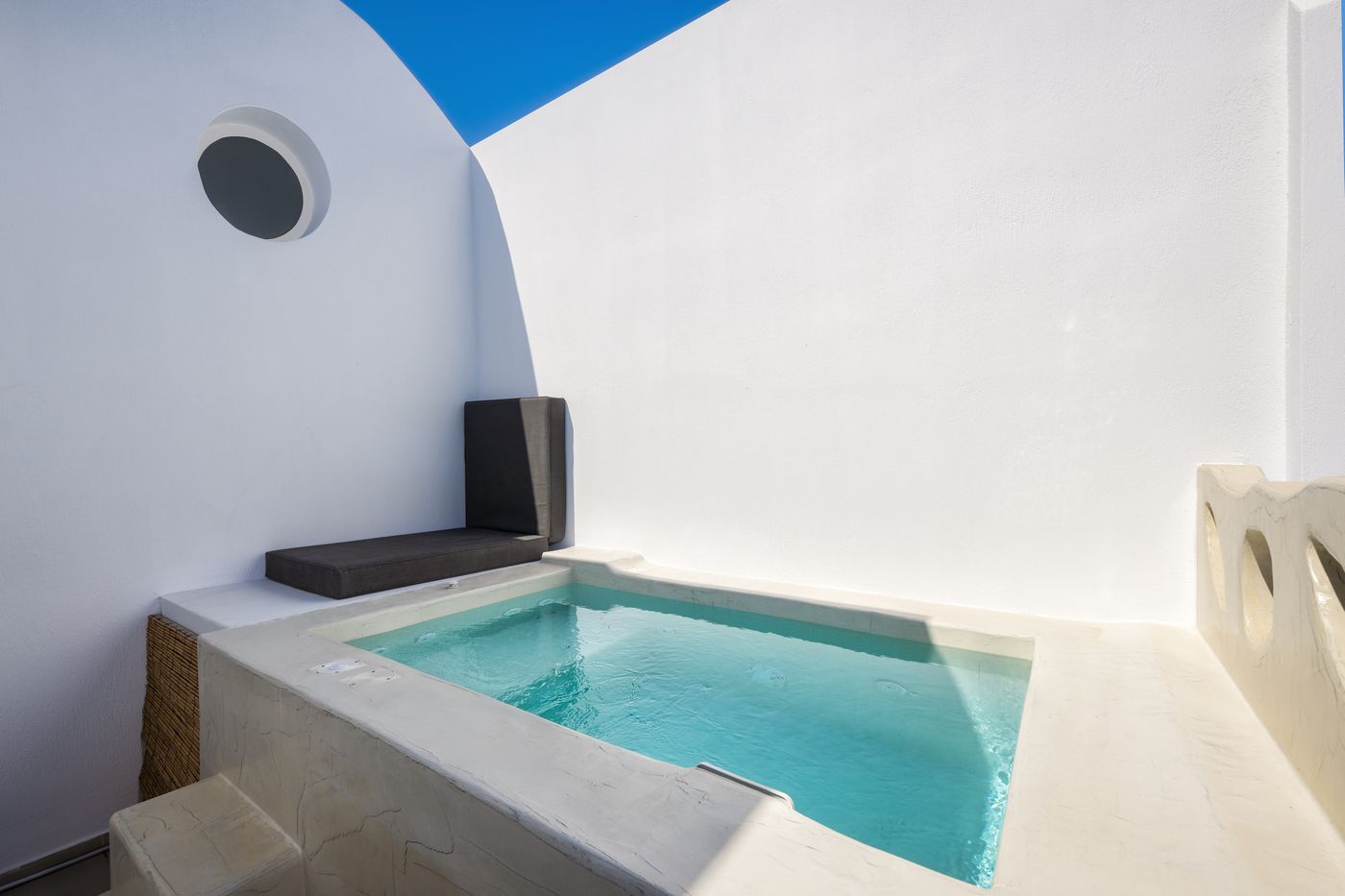 Aelia-Luxury-Suites-Room-69