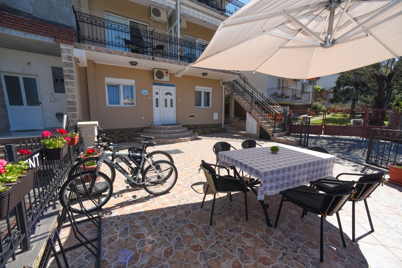 D-D-Apartments-Tivat-General-view-7