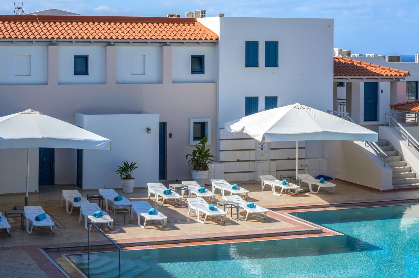 Castello-Village-Resort-Pool-1