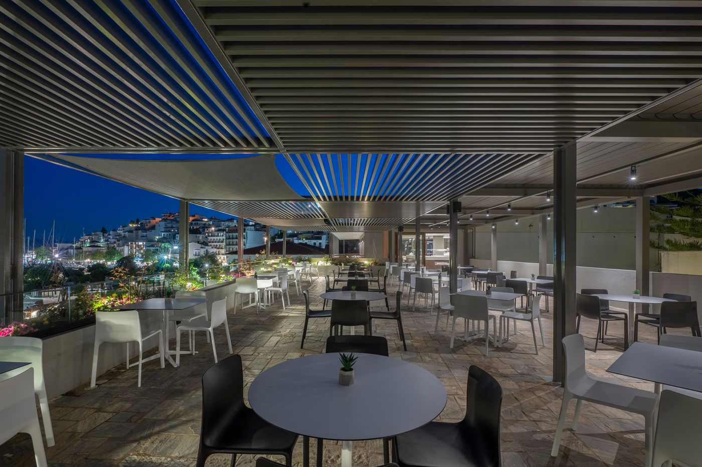 Alkyon-Hotel---Skiathos-Terrace-27