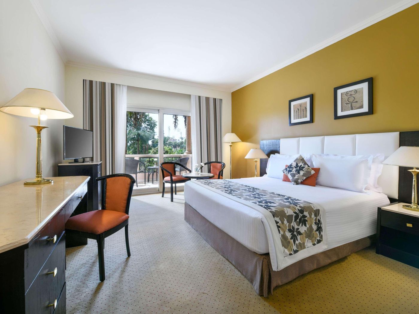 Pavillon-Winter-Luxor-Room-7