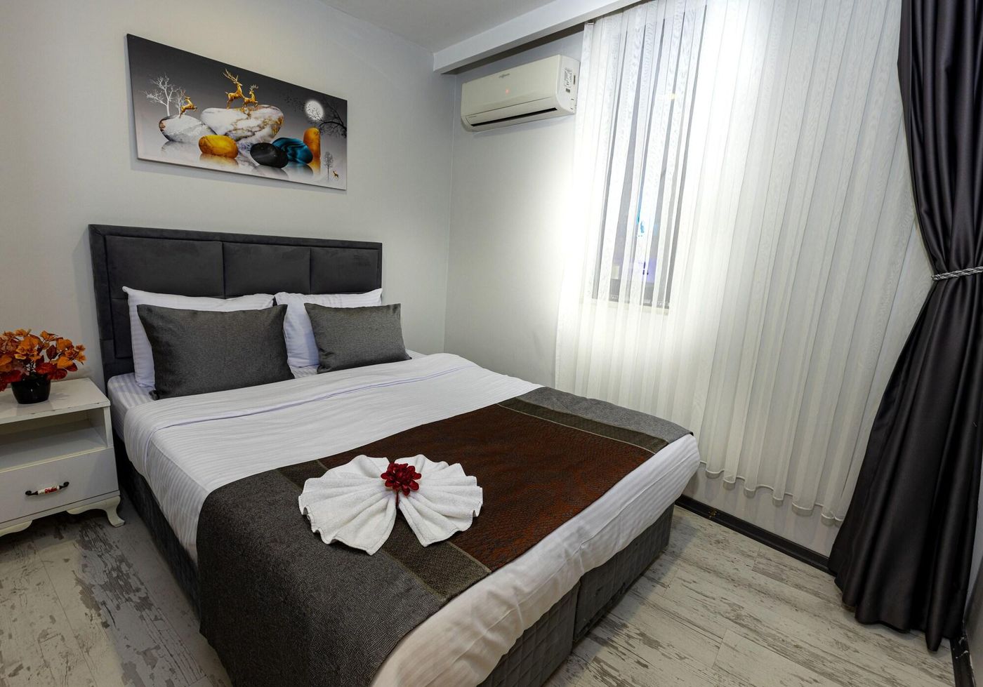 Apollo Hotel & Apartments-Turkey-Beyoğlu-Room-1