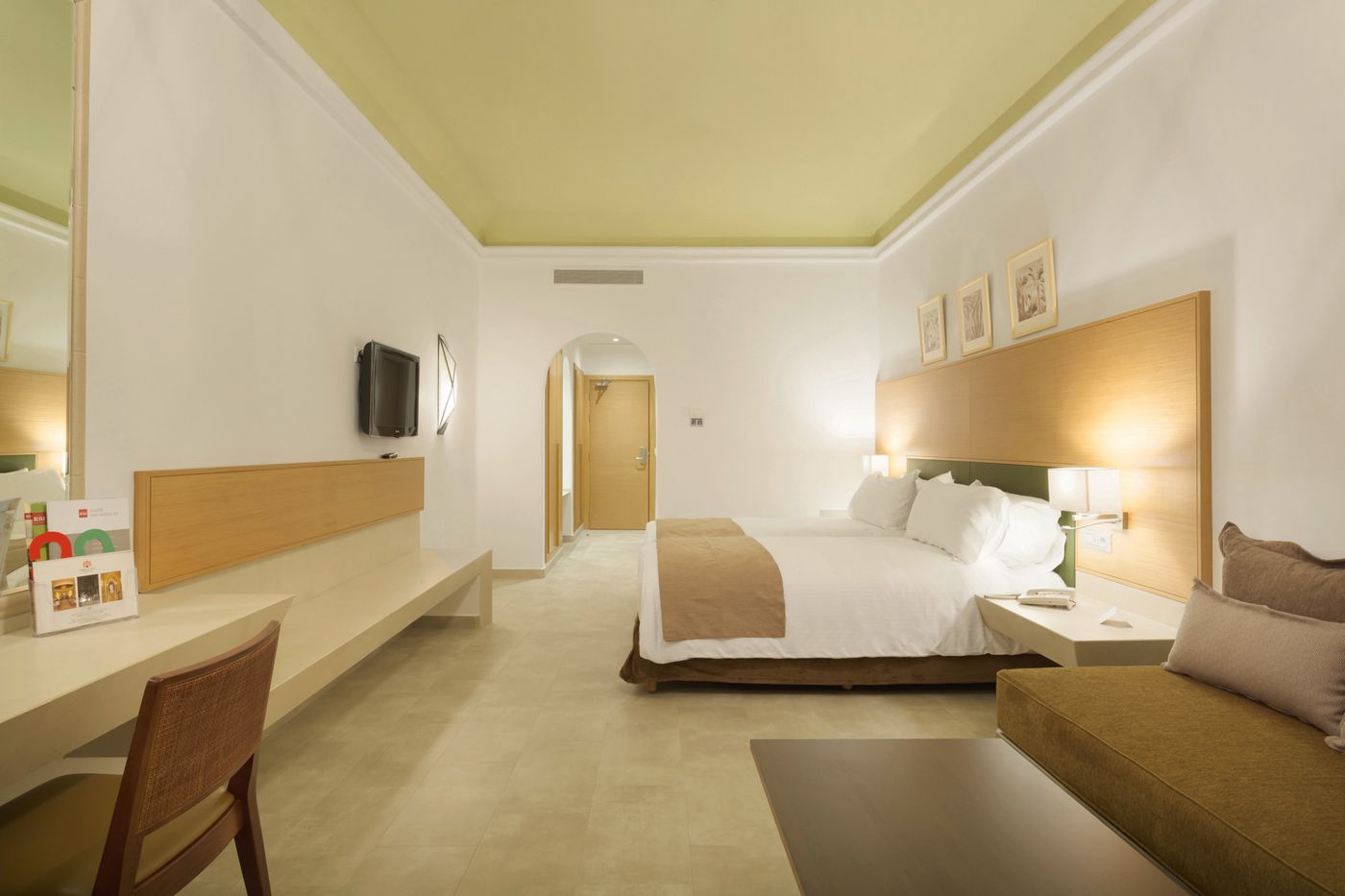 Hotel-Riu-Tikida-Palmeraie---All-Inclusive-Room-27