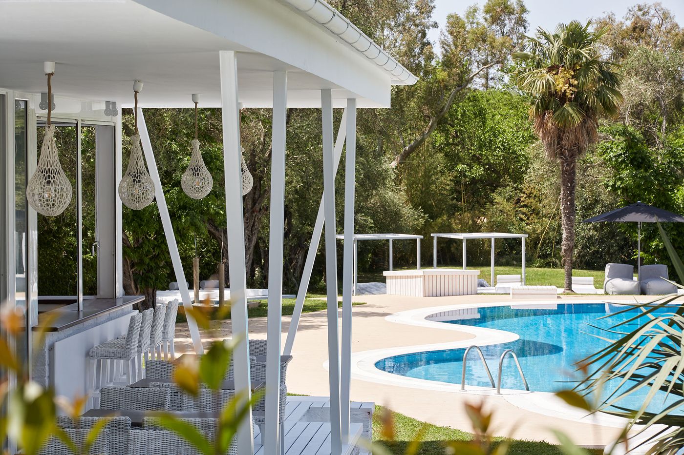 Mr---Mrs-White-Corfu-Bar-5