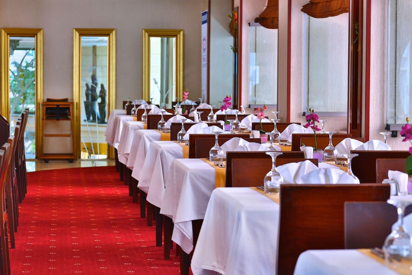 Mosaic-Restaurant-10