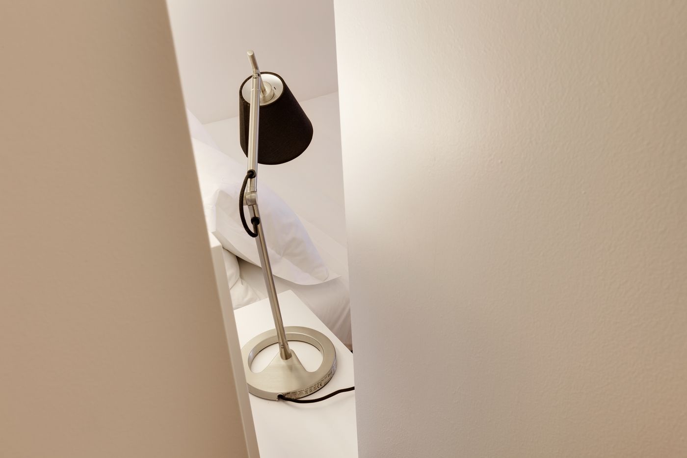 Hello-Lisbon-Marques-de-Pombal-Room-39