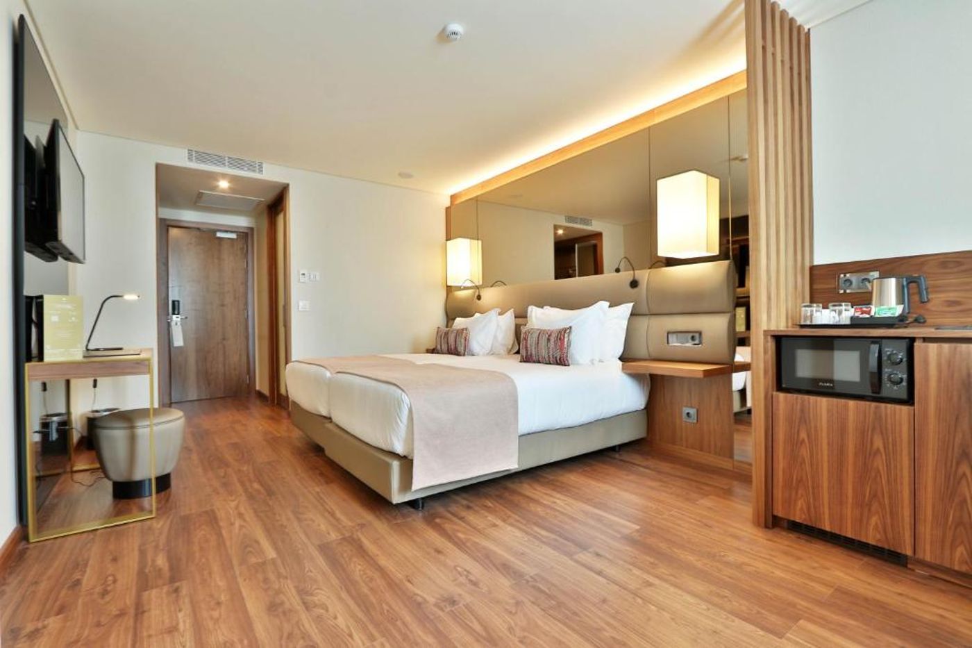 Turim-Iberia-Hotel-Room-24