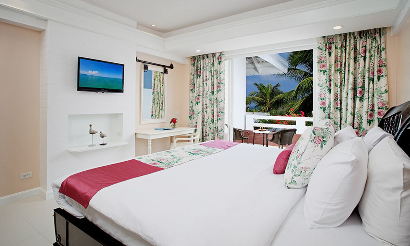 Thavorn-Palm-Beach-Resort-Room-35