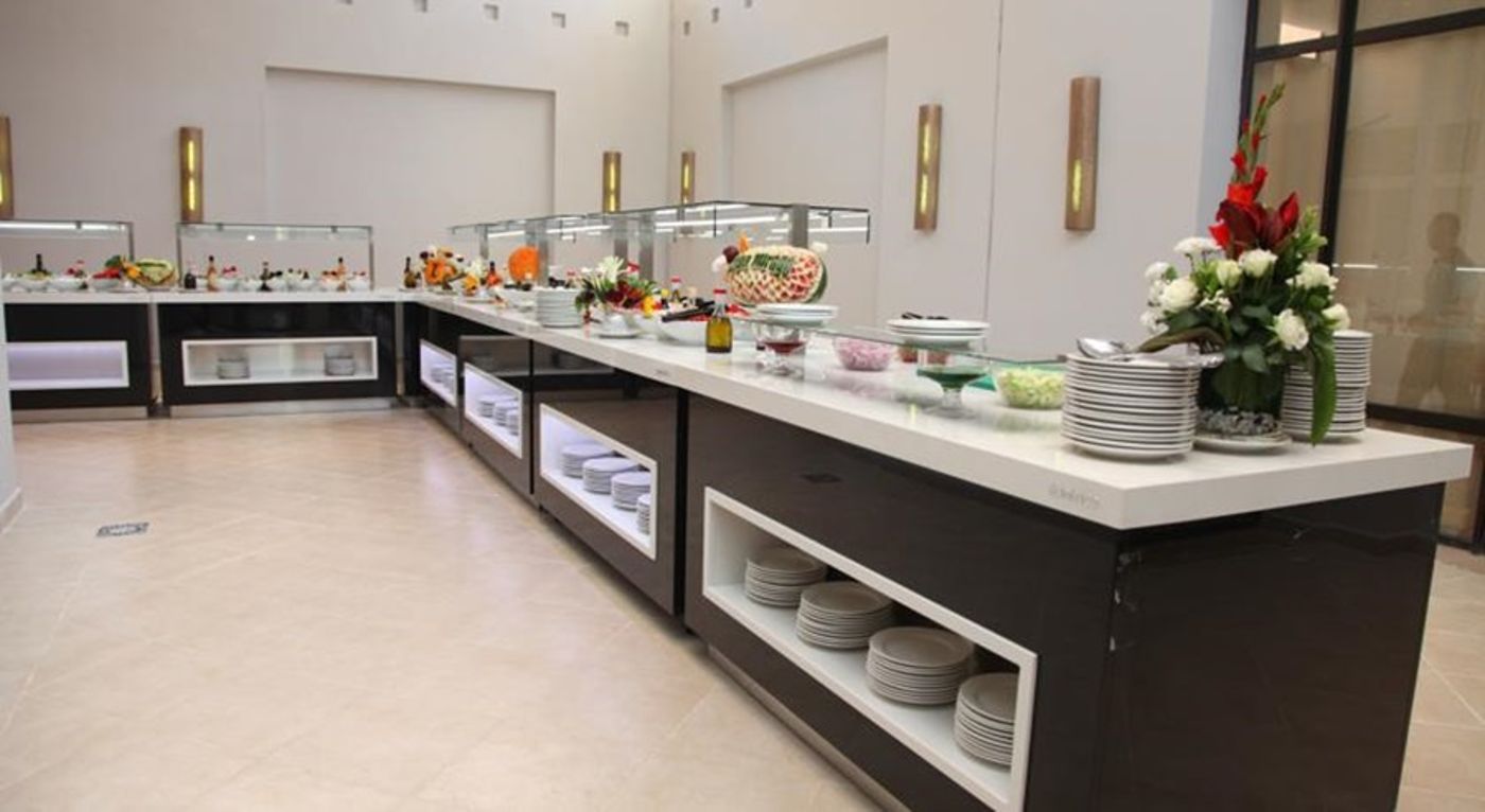 Aqua-Mirage-Club---Aqua-Parc---All-Inclusive-Restaurant-49