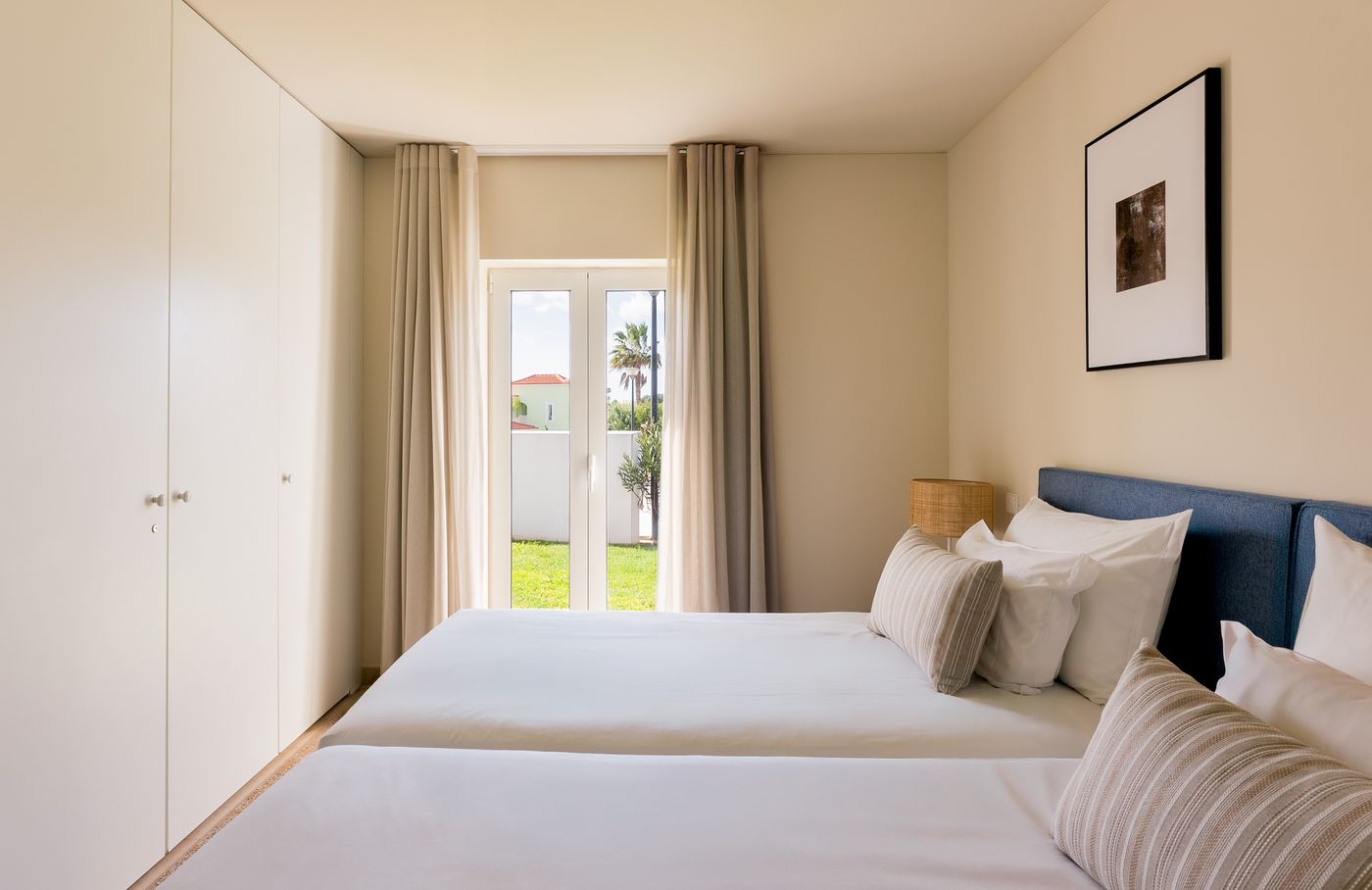 Eden-Villas-and-Apartments-Room-36