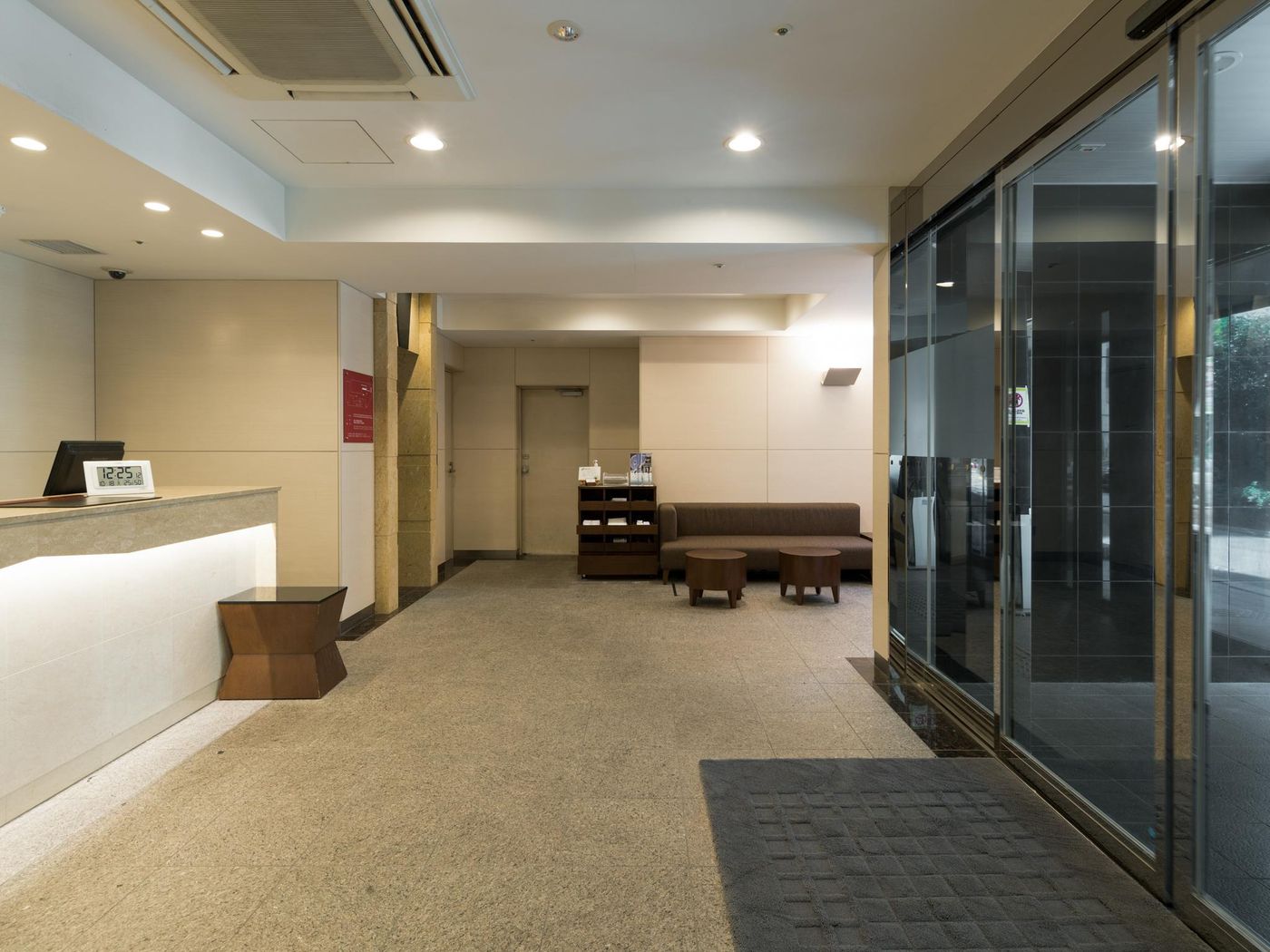 Hotel Mystays Kamata-Japan-Tokyo-Lobby-7